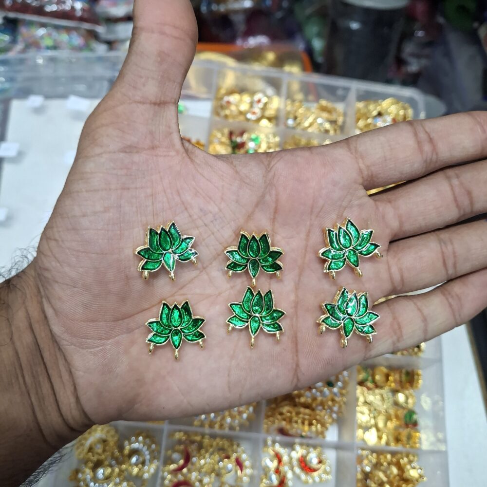pendant stones