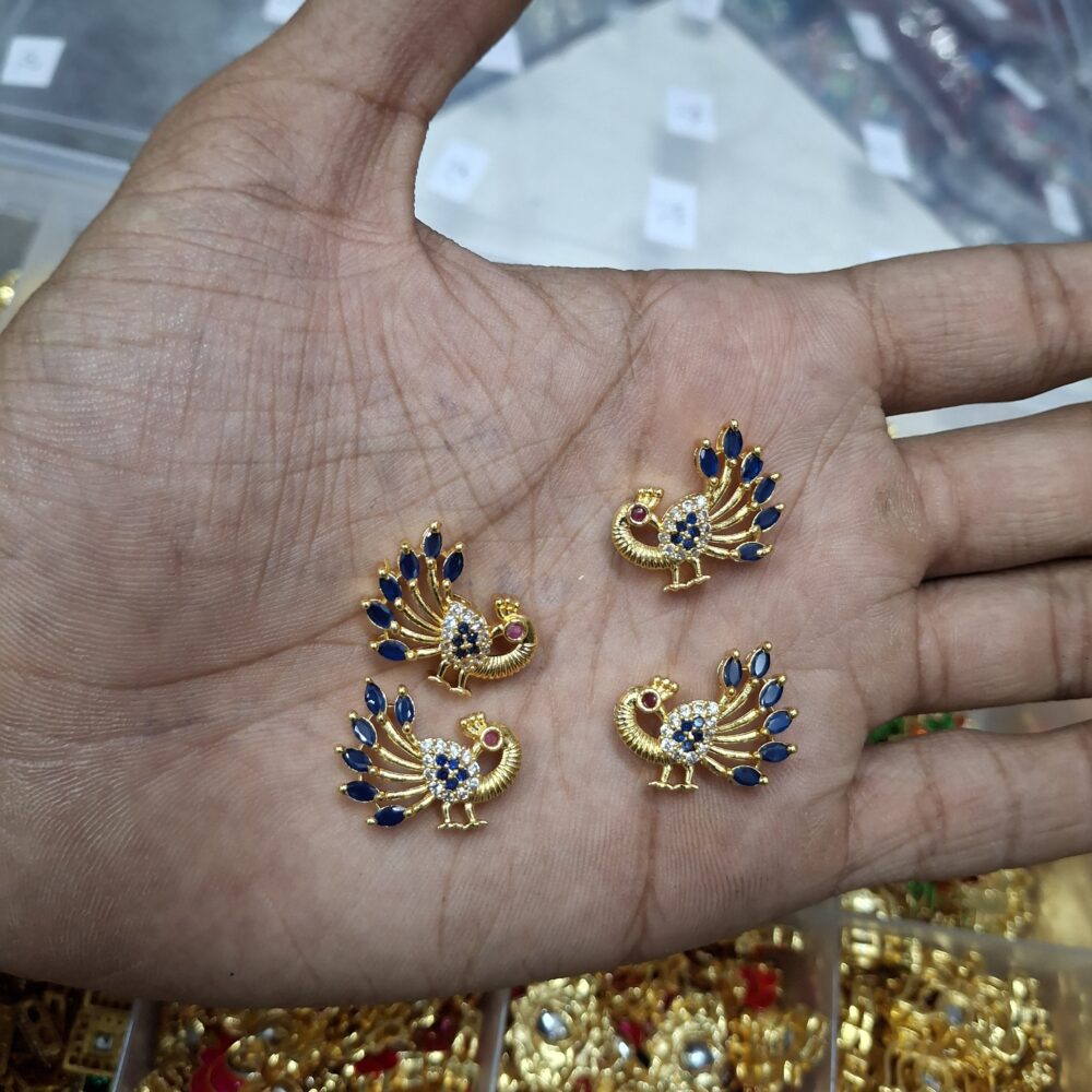 pendant stones ad peacock