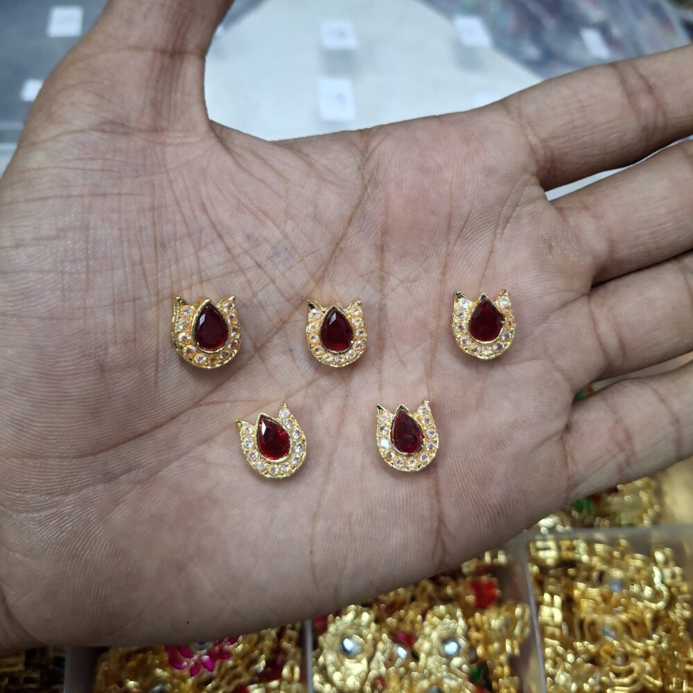 pendant stones