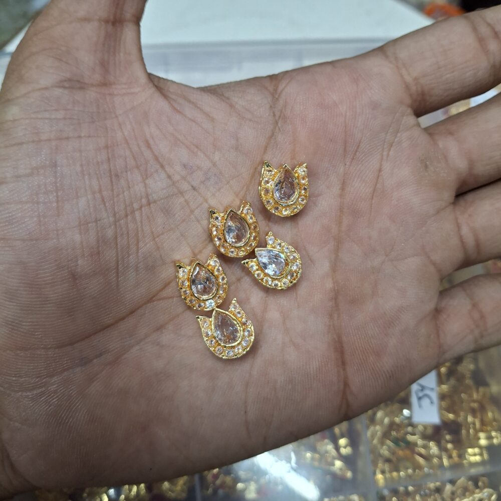 pendant stones