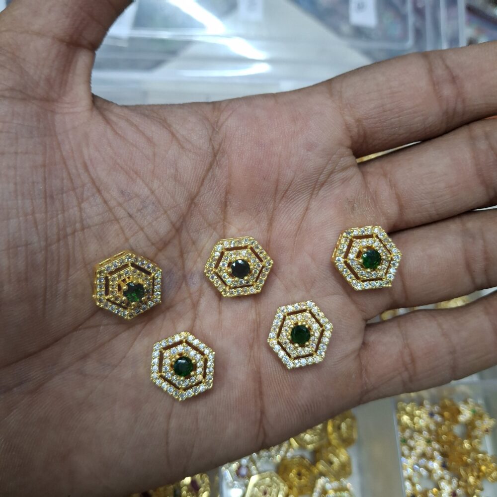 ad pendant