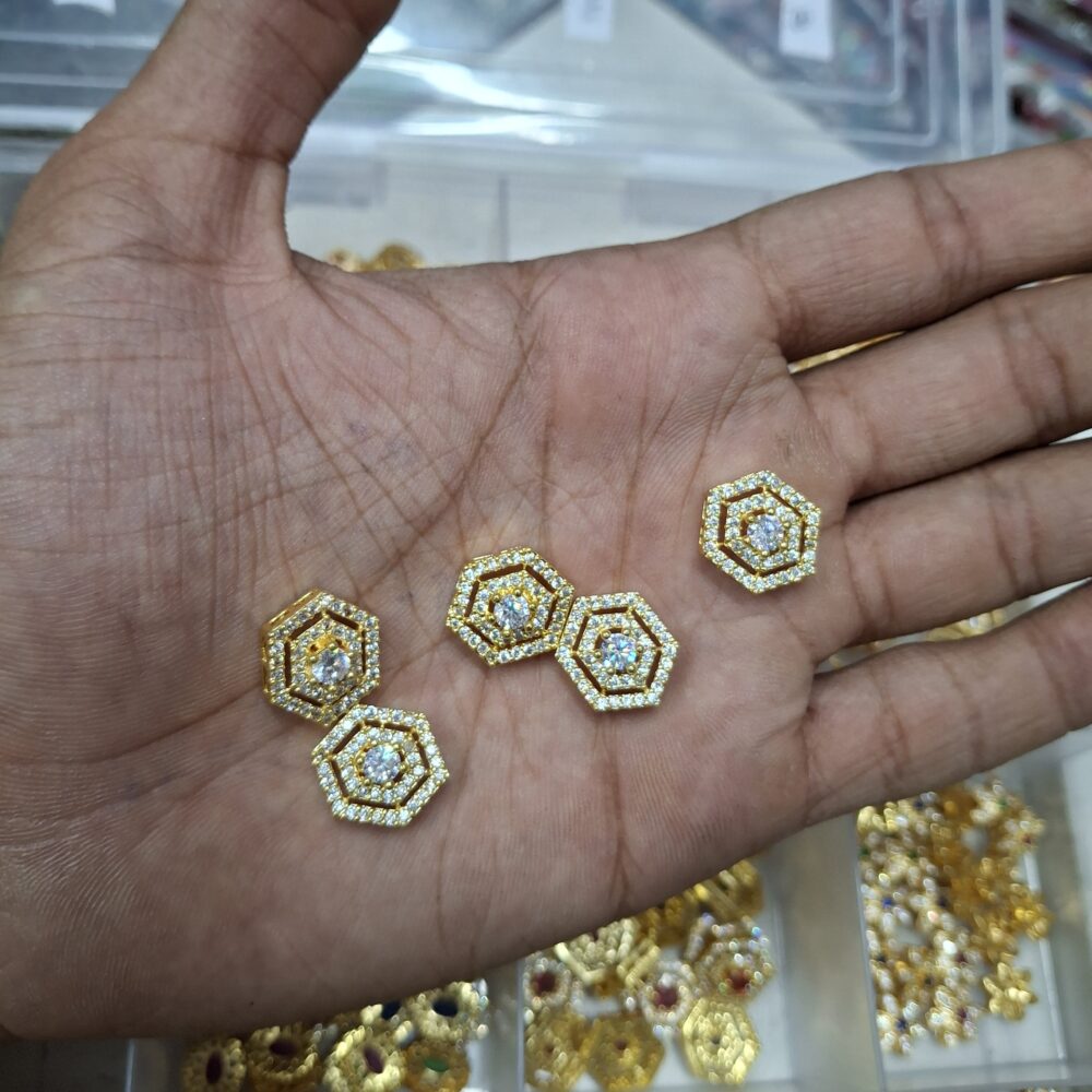 ad pendant