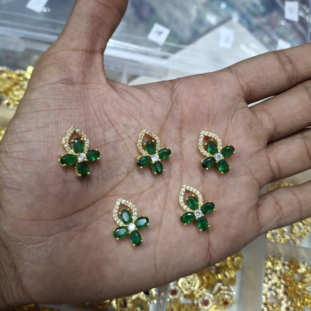 ad pendant