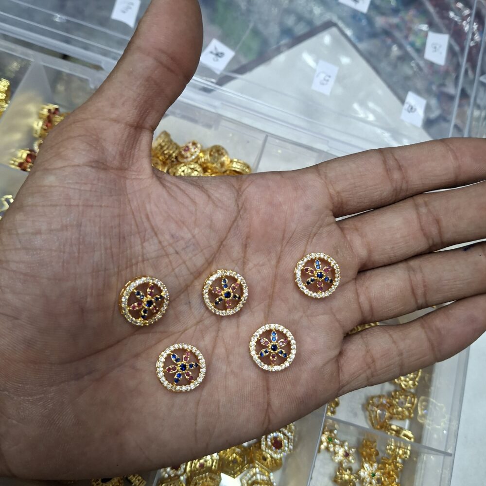 ad pendant