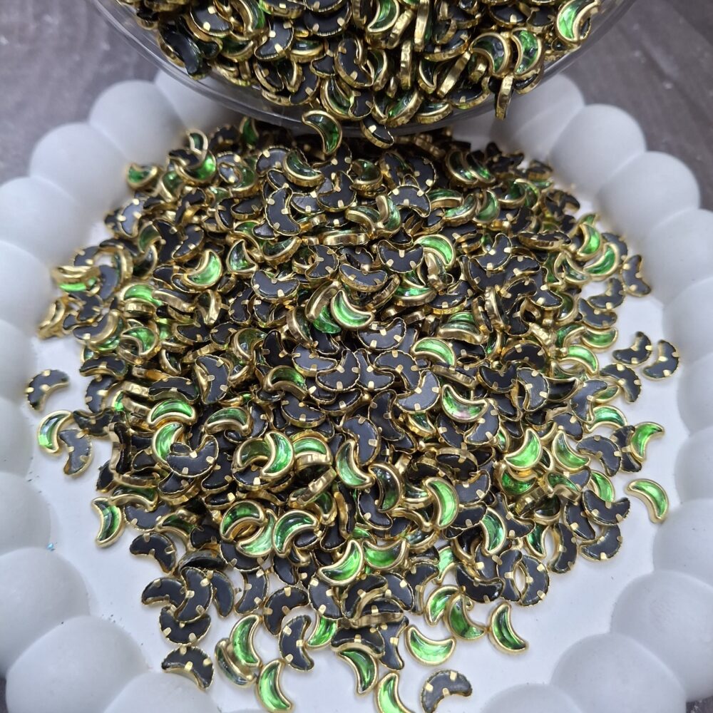 light green moon kundan