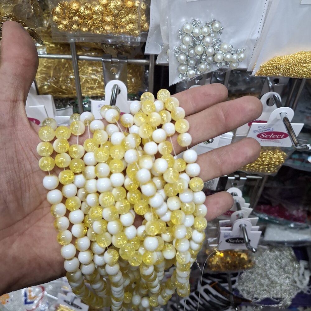 yellow milky crackle beads