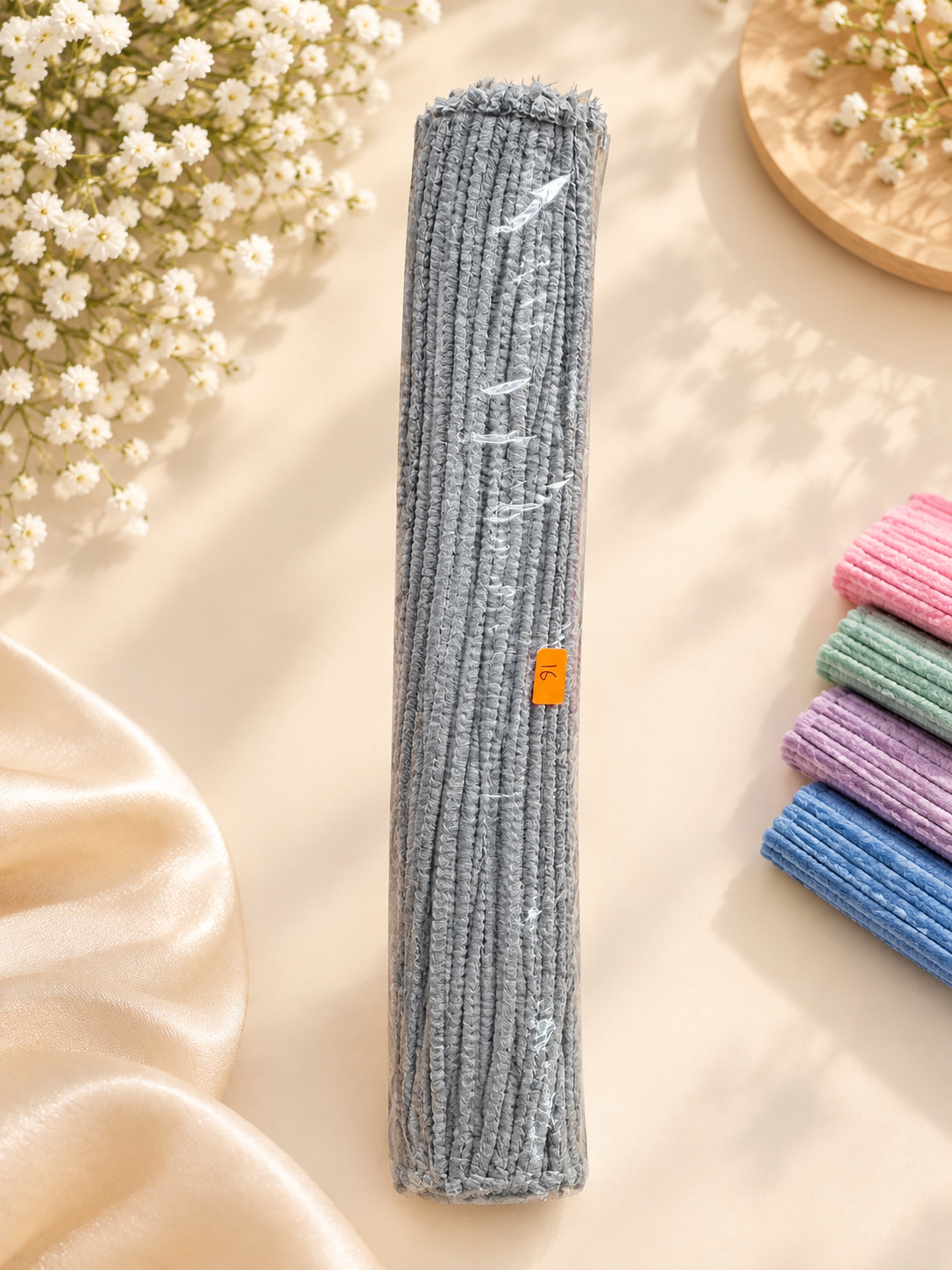 pipe cleaner grey